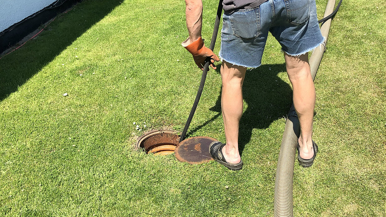 Spuling af kloak og dræn